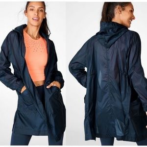 NWT Women’s Olive Woven Jacket Large